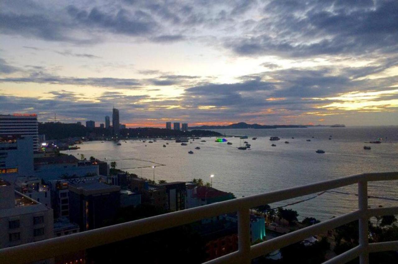 View Talay 6 Apartment Pattaya Zewnętrze zdjęcie